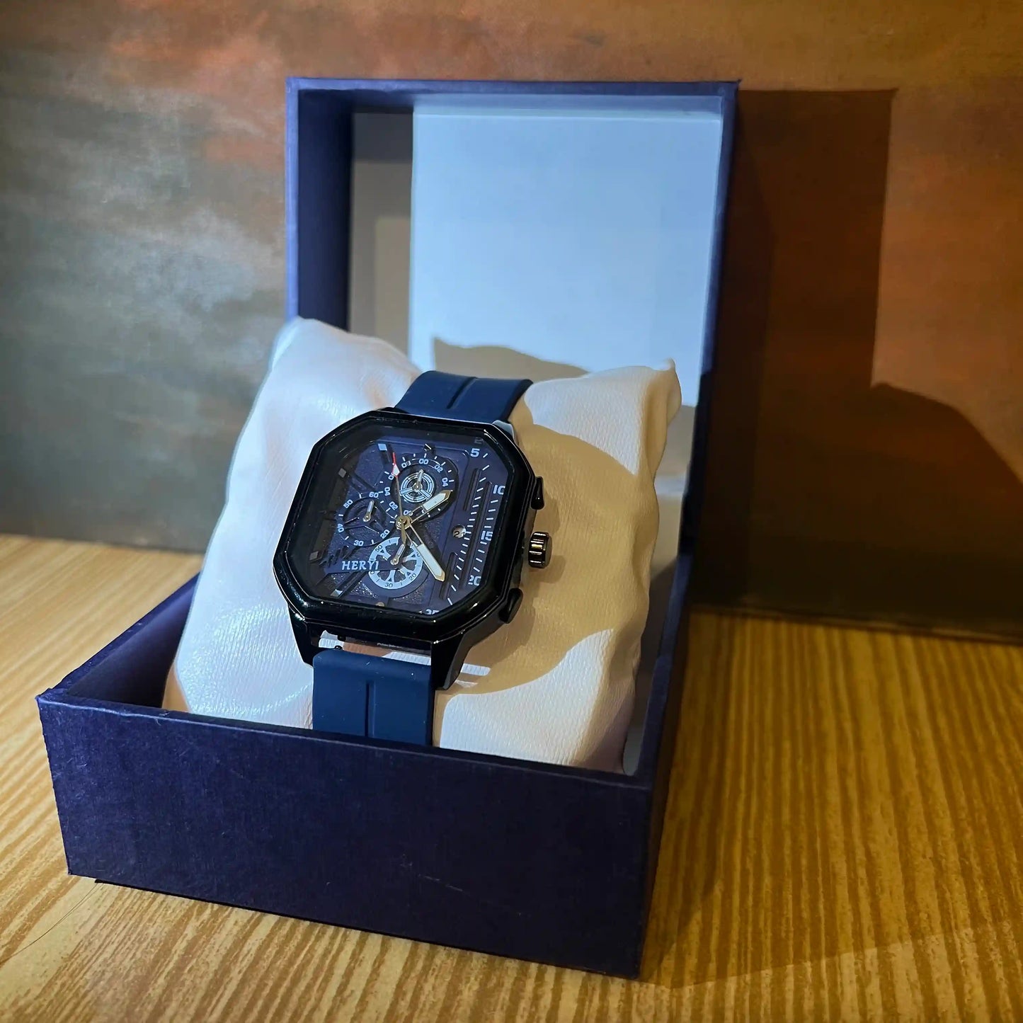 Heryi Men's Magnetic Lock Watch